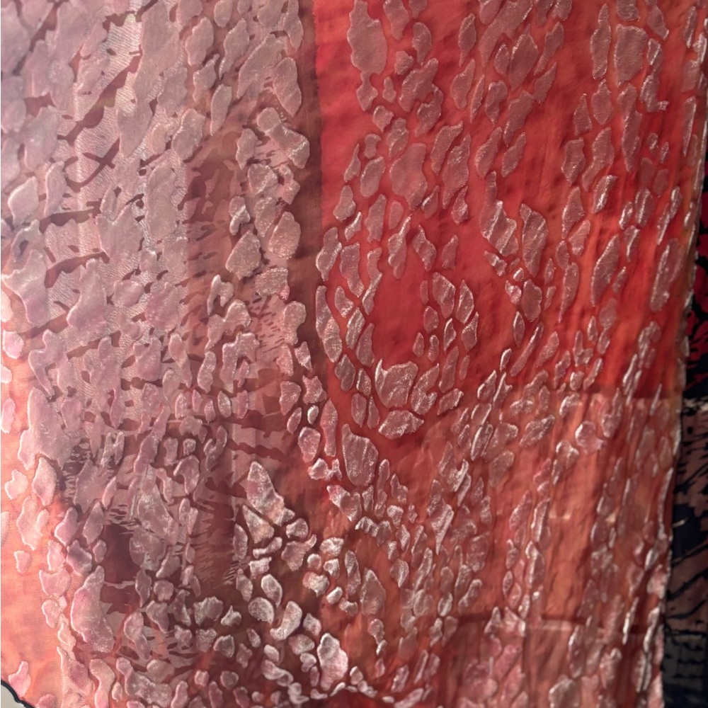 Yala Black and Red Women's over wrap large kimono style - Picture 4 of 5